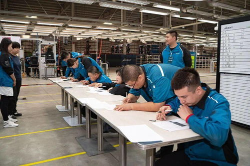 高新區(qū)職工勞動(dòng)和技能競(jìng)賽在延鋒安道拓工廠成功舉辦，全面落實(shí)全省‘五個(gè)百萬(wàn)’競(jìng)賽部署